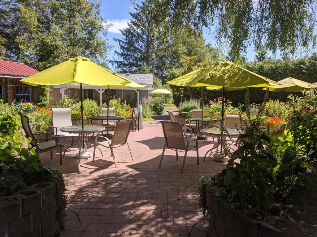 Courtyard with patio